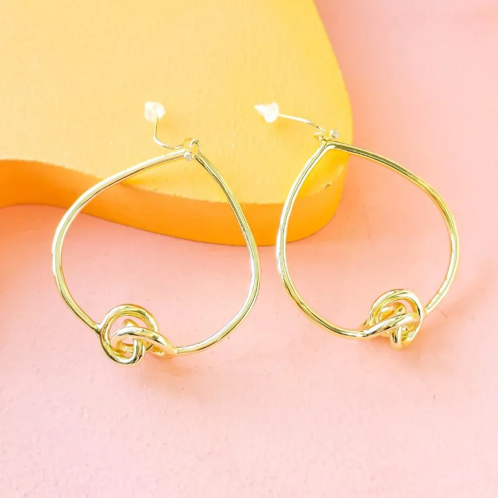 Kendra Scott - Presleigh Love Knot Gold Earrings - NEW